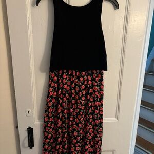Seraphine maternity dress - black and floral